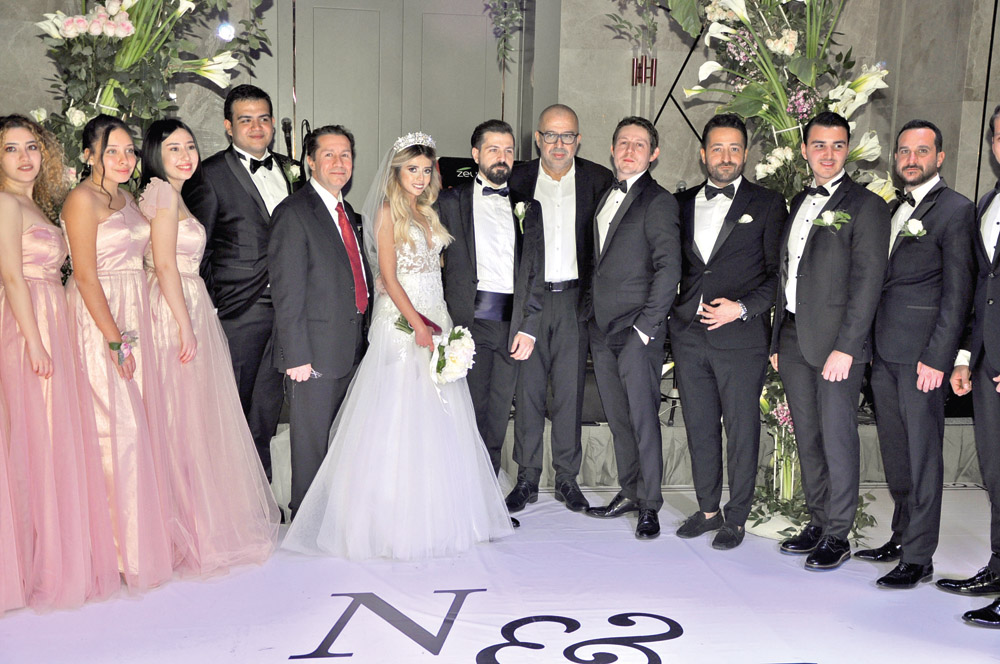 Nazlı Yazaydın ve Erol Salkur şık bir törenle evlendi - 106194
