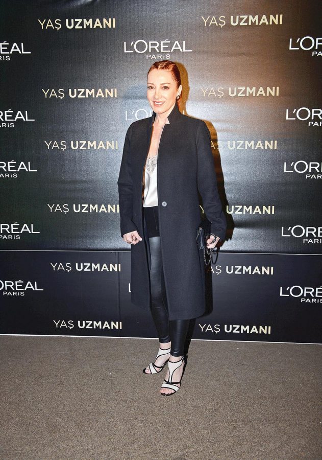 L’oréal Paris ve Nur Fettahoğlu ile  ‘Her Yaşta Güzel’ bir gece - 104913