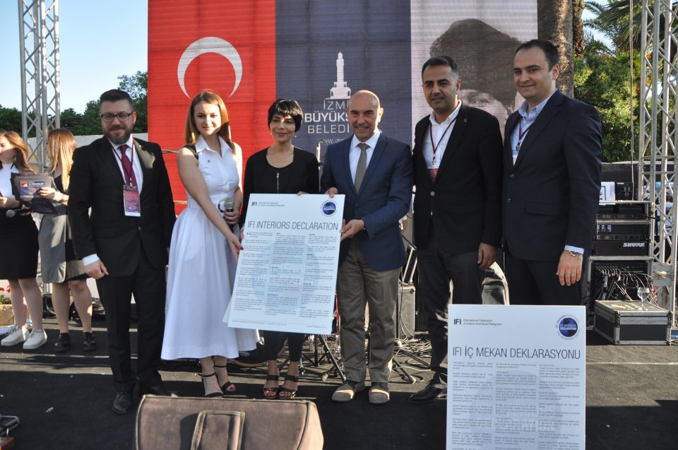 1-Ö.Osman Demirbaş,Tülin Gazi, Shashi Caan, Tunç Soyer, Emrah Kaymak, Berkan Çağlar