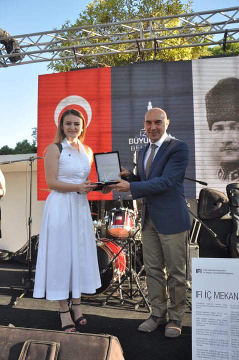 2-Tülin Gazi, Tunç Soyer