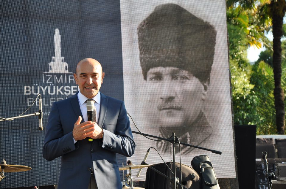 3-İzmir Büyükşehir Belediye Başkanı Tunç Soyer
