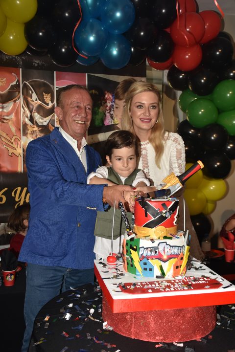 Ali, Ali Ege Ağaoğlu, Petek Ertüre (3)
