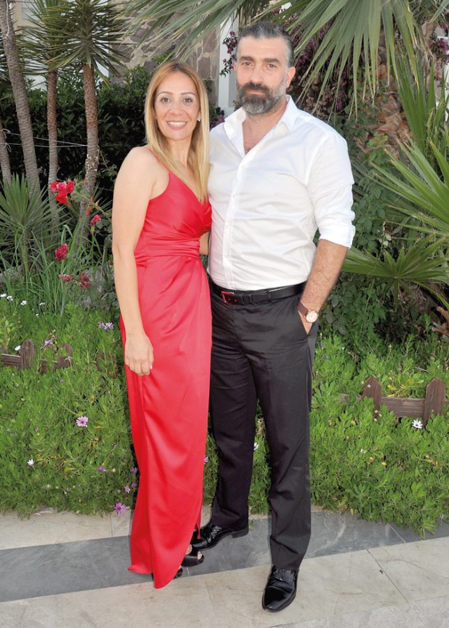 Selay Dikmenoğlu & Serhat Ulusoy muhteşem bir törenle evlendiler - 112955