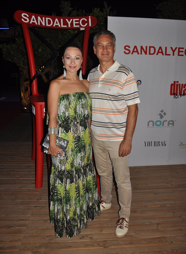 ‘Magazin dünyasının divası’ 16. Yıl dönümünü görkemli bir partiyle kutladı - 112675