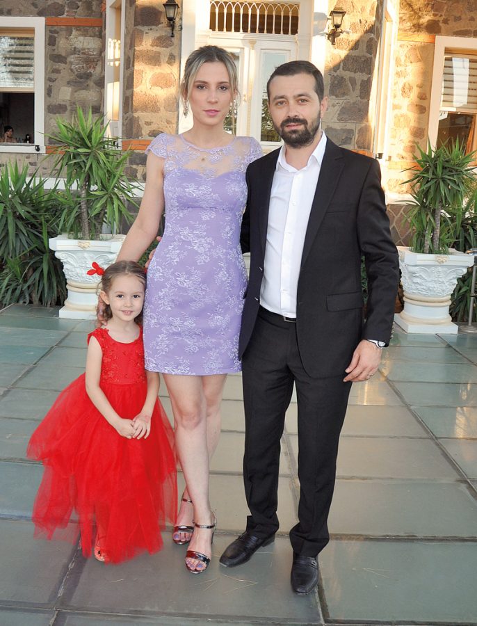 Selay Dikmenoğlu & Serhat Ulusoy muhteşem bir törenle evlendiler - 112961