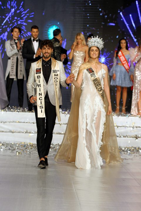 Ali Öner, Çağla Pekmezci