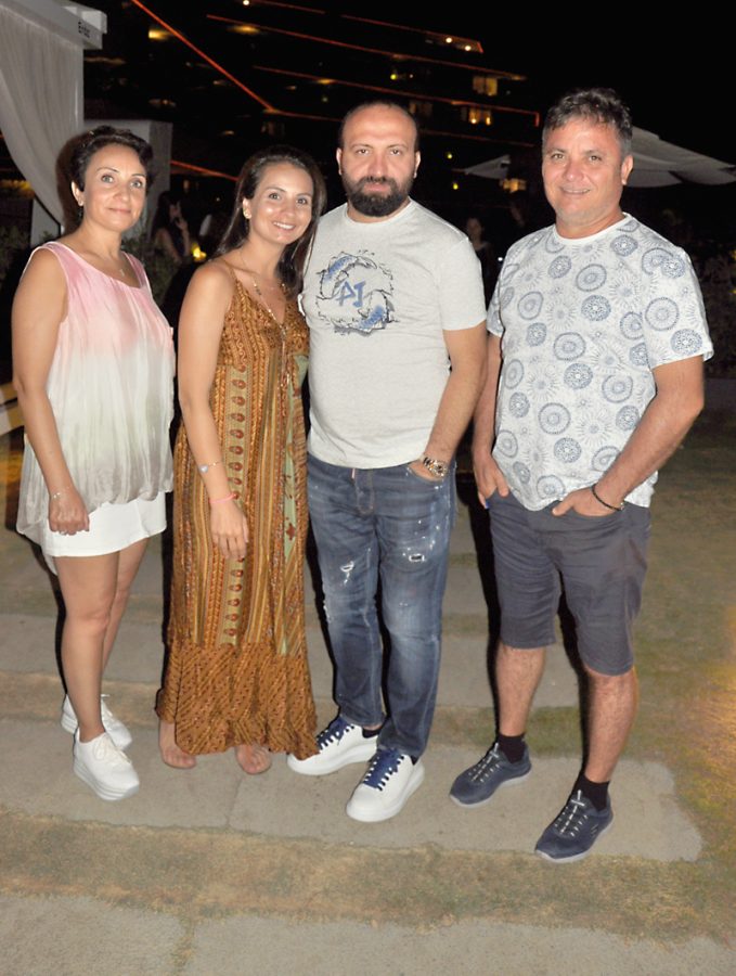 Folkart Blu Çeşme, sakinlerine eğlenceli bir parti düzenledi - 114200