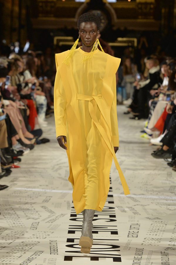 Stella McCartney klasik İngiliz mirasına modern yorum - 113763