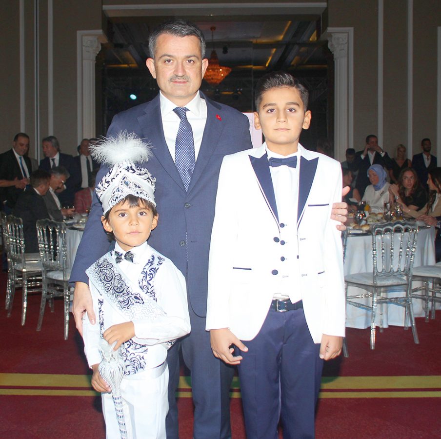 Baran ve Kaan Ölmez’e şık sünnet düğünü - 118041