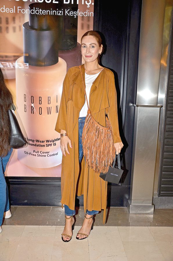 Aslı Şen, Bobbi Brown iş birliği bir etkinlikte tanıtıldı - 118081