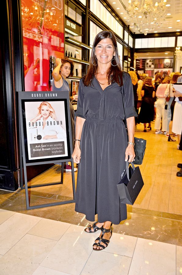 Aslı Şen, Bobbi Brown iş birliği bir etkinlikte tanıtıldı - 118090