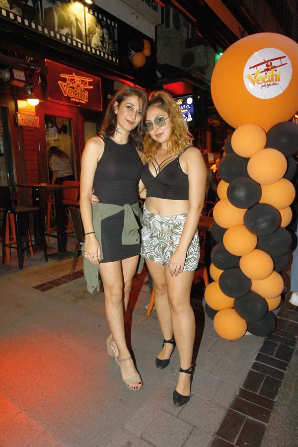 VECİHİ CLUB & BAR 7. YAŞINI ÖZEL BİR GECEYLE KUTLADI - 118703
