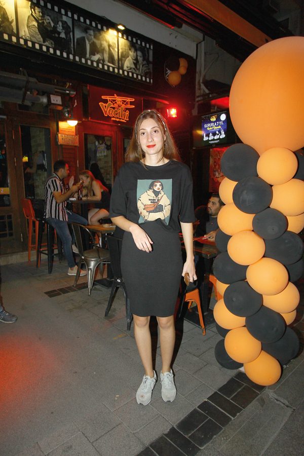VECİHİ CLUB & BAR 7. YAŞINI ÖZEL BİR GECEYLE KUTLADI - 118708