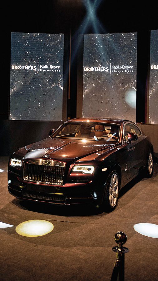 ROLLS-ROYCE MOTOR CARS’A BROTHERS DOKUNUŞU - 120860