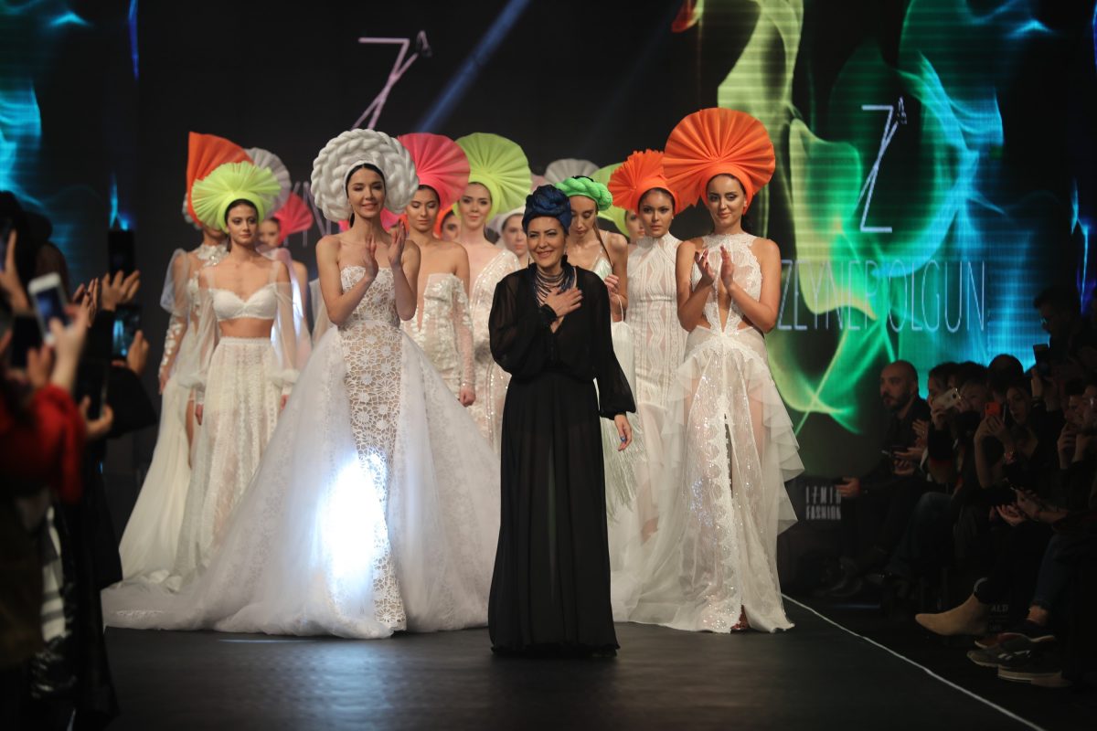 ALSANCAK GARI’NDA MODA RÜZGARI ESTİ, İZMİR FASHION WEEK BÜYÜK İLGİ GÖRDÜ - 122829