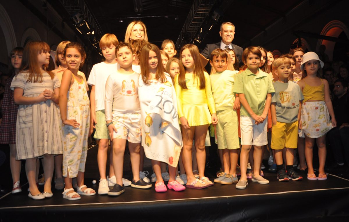 ALSANCAK GARI’NDA MODA RÜZGARI ESTİ, İZMİR FASHION WEEK BÜYÜK İLGİ GÖRDÜ - 122808