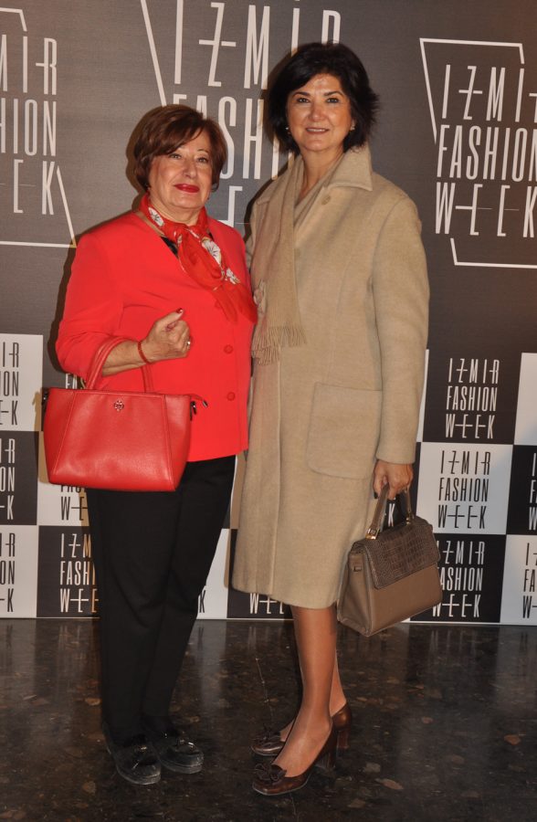 ALSANCAK GARI’NDA MODA RÜZGARI ESTİ, İZMİR FASHION WEEK BÜYÜK İLGİ GÖRDÜ - 122861