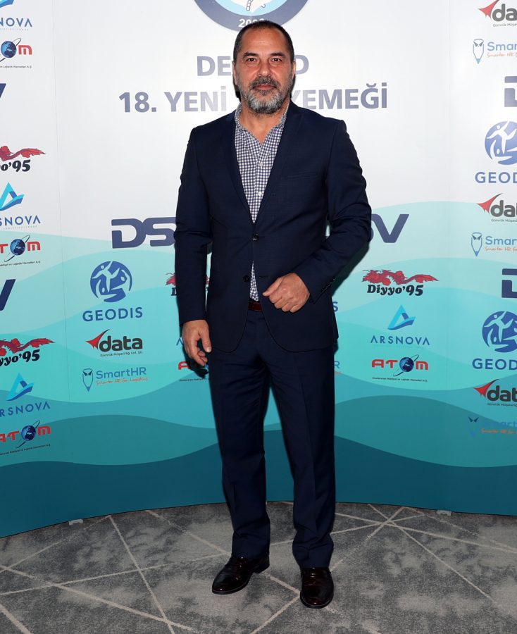 ARSNOVA DENİZCİLİK DEFMED GECESİNDE ONURLANDIRILDI - 122142
