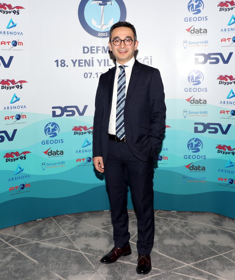 ARSNOVA DENİZCİLİK DEFMED GECESİNDE ONURLANDIRILDI - 122143
