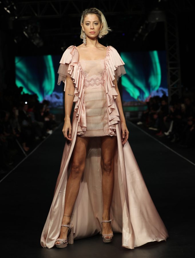 ALSANCAK GARI’NDA MODA RÜZGARI ESTİ, İZMİR FASHION WEEK BÜYÜK İLGİ GÖRDÜ - 122841