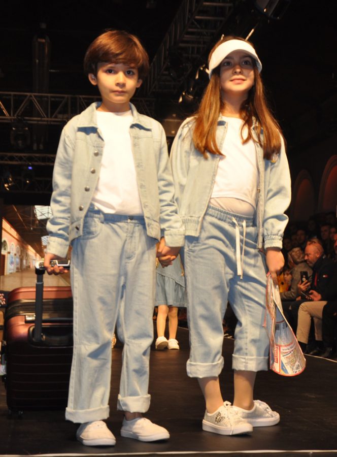 ALSANCAK GARI’NDA MODA RÜZGARI ESTİ, İZMİR FASHION WEEK BÜYÜK İLGİ GÖRDÜ - 122810