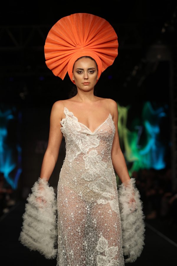 ALSANCAK GARI’NDA MODA RÜZGARI ESTİ, İZMİR FASHION WEEK BÜYÜK İLGİ GÖRDÜ - 122831